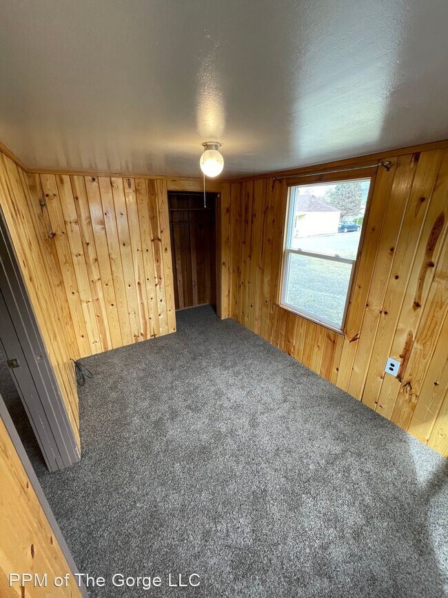 Building Photo - 1 br, 1 bath House - 406.5 Vista Drive
