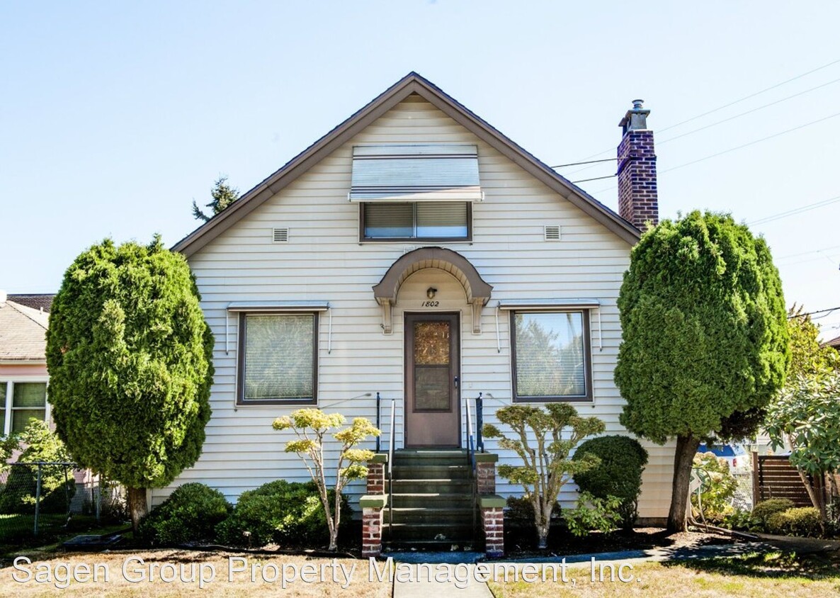Primary Photo - 2 br, 1 bath House - 1802 McGilvra Blvd E