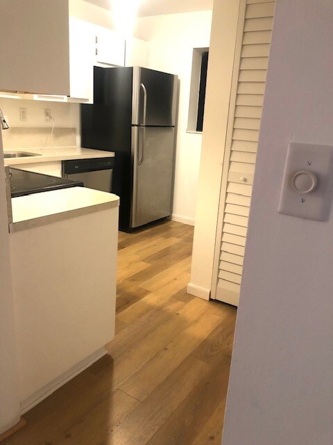 Foto del edificio - 109 Gardens Dr