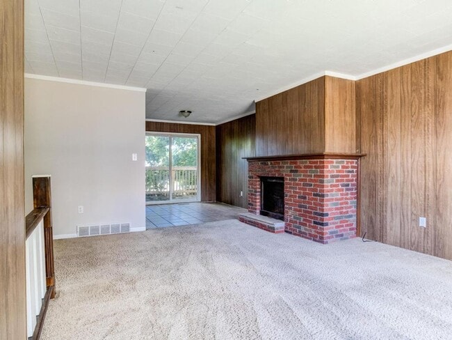 Building Photo - 474 Oregon Ave