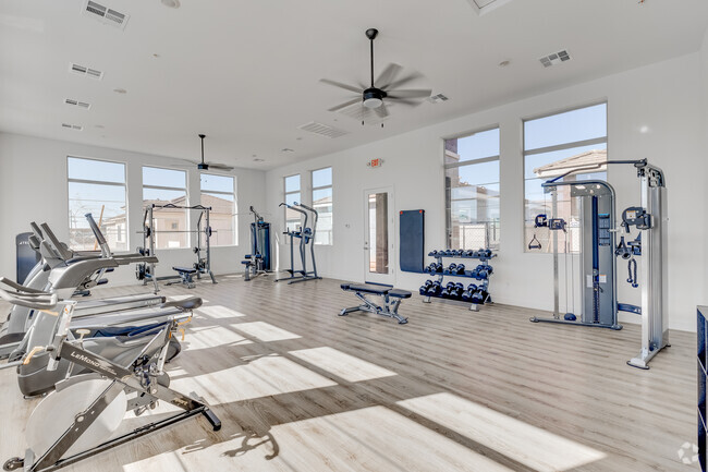 Fitness Center - Hampton Edison