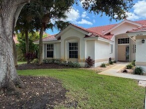 Building Photo - 6639 Hatteras Dr