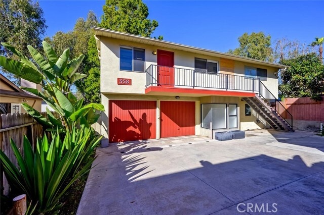 Building Photo - 358 Bluebird Canyon Dr