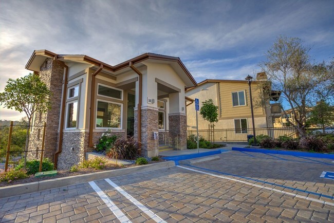 Foto del edificio - The Vista at Laguna