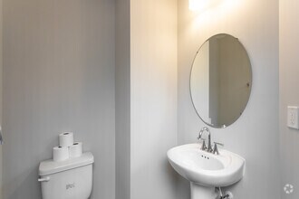 2BR, 2.5BA - 1,210 SF - Stansbury Town - LC Gahanna