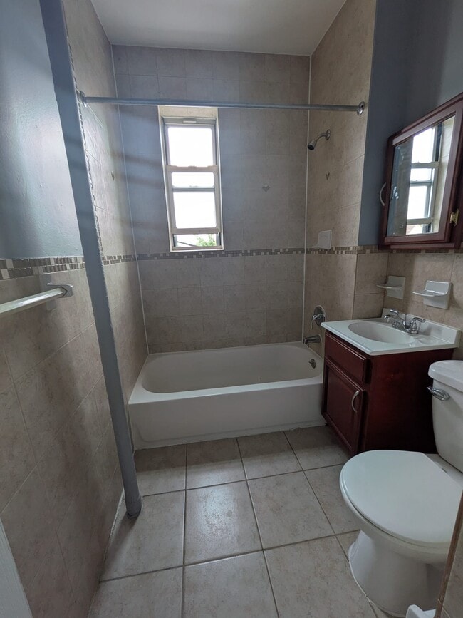 Foto del edificio - 735 Avenue C