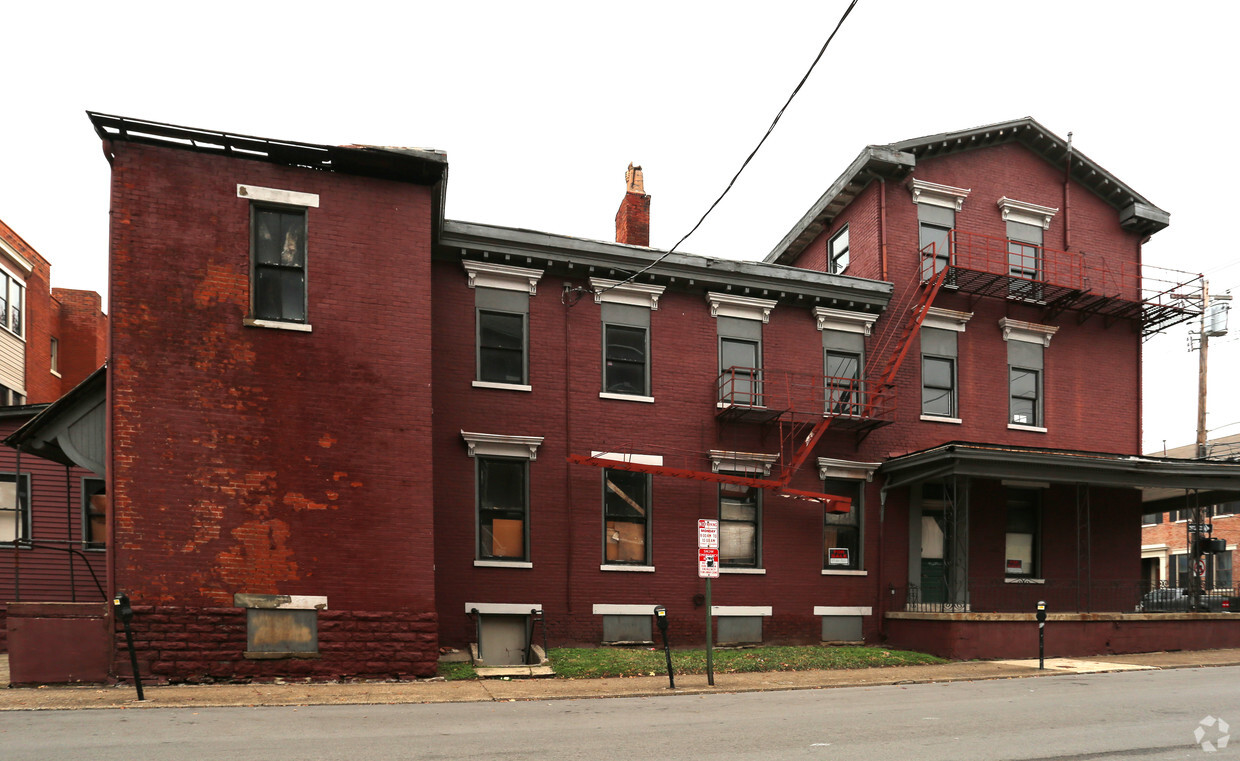 Building Photo - Lindsey House