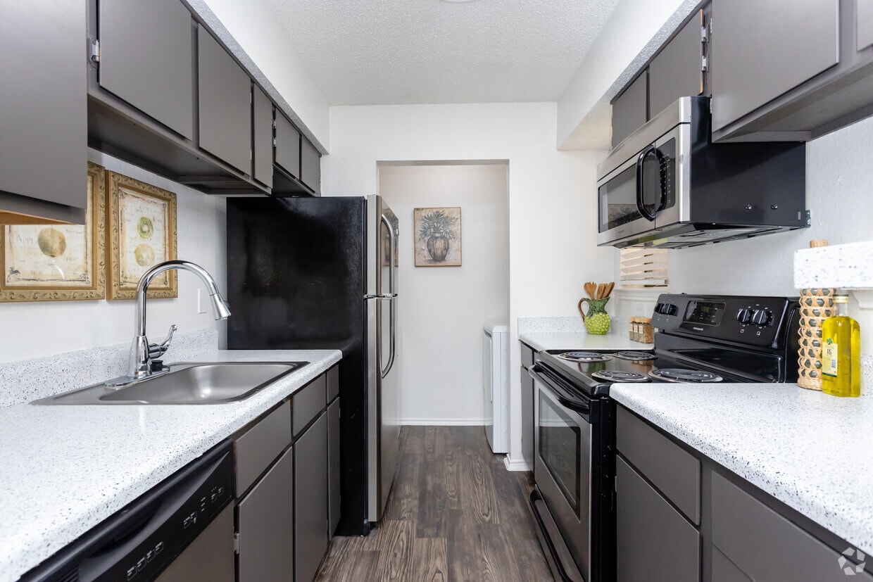 Foto principal - Eagle Creek Apartments