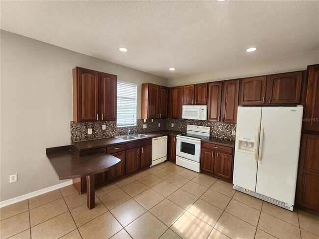 Building Photo - 13746 Beauregard Pl