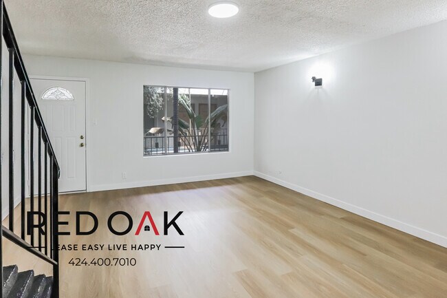 Foto del edificio - 4737 Orion Ave