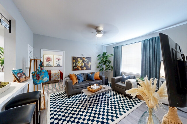 Building Photo - Cadence at Southern