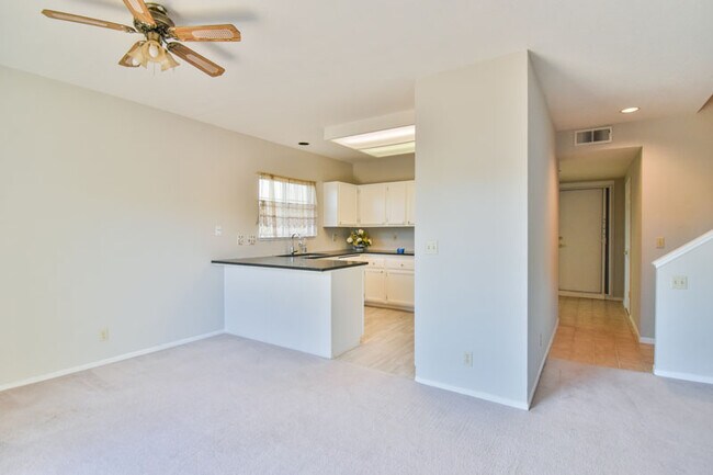 Building Photo - 3144 Quad Ln