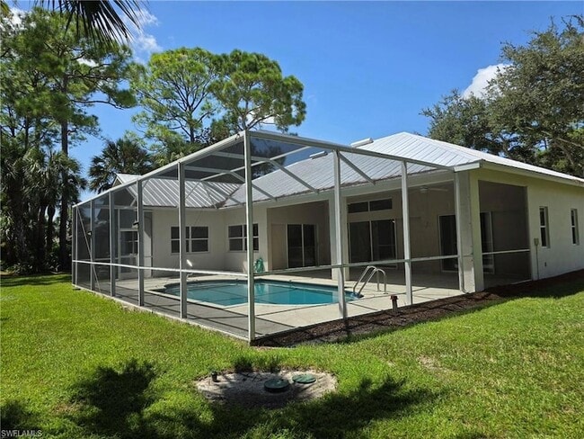 Building Photo - 2063 Imperial Cir