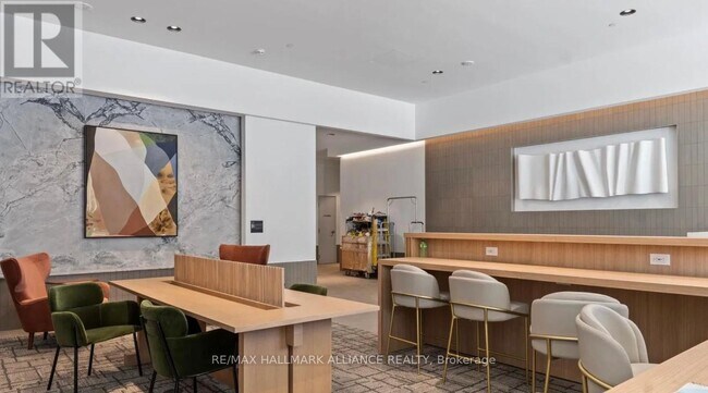 Photo du bâtiment - 395 Square One Dr