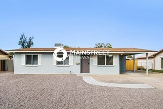 Building Photo - 774 E Carla Vista Dr