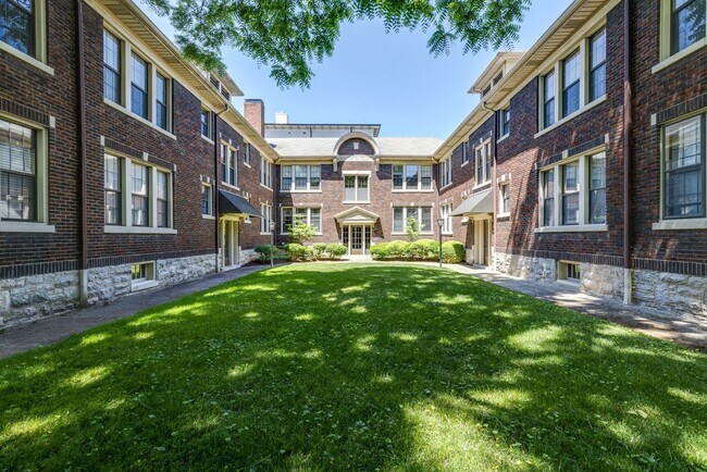 Foto del edificio - 1711 18th Ave S