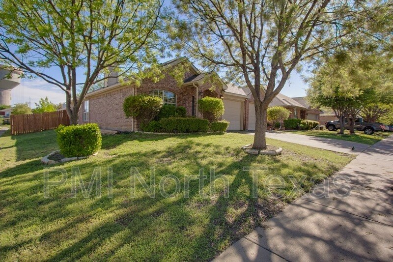 9101 Newport Ln, McKinney, TX 75071 House Rental in McKinney, TX