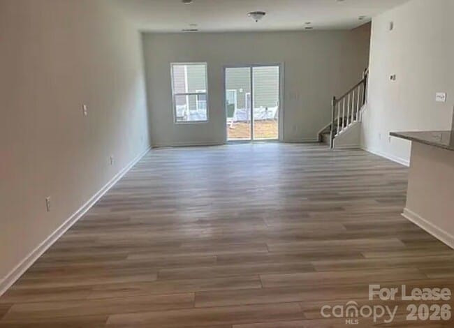 Foto del edificio - 7157 Bentz St