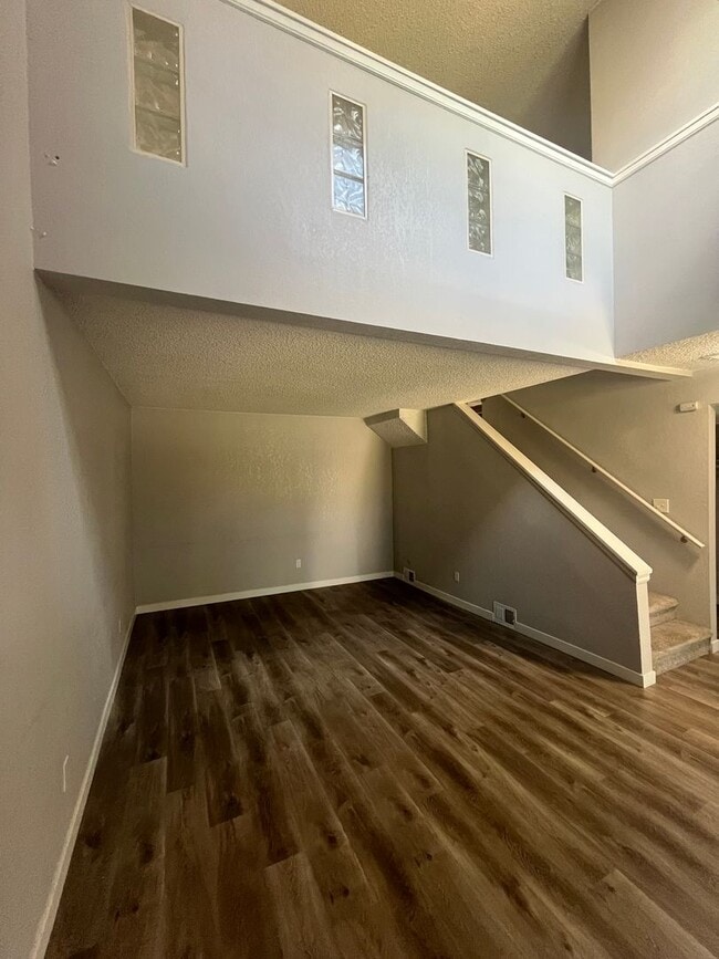Building Photo - Charming Arvada Townhome with Private Pati...