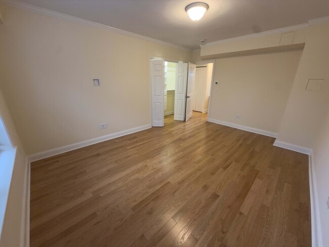 Building Photo - 20 Thornton Rd