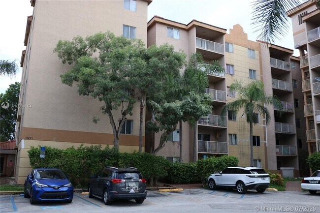 Building Photo - 15221 SW 80th St