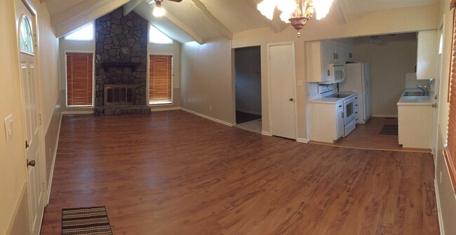 Living Room/Kitchen - 900 Dogwood Cir