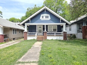 Building Photo - 2120 E 68th Terrace