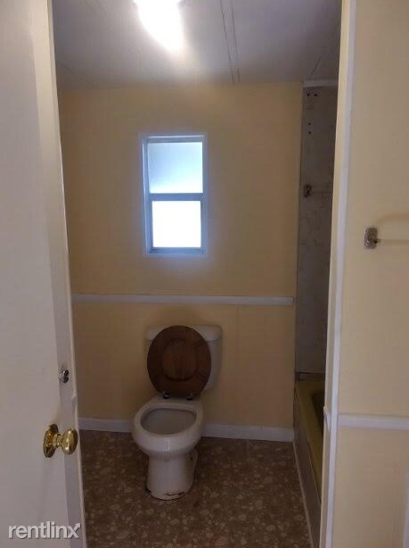 Building Photo - 69 Chestnut Path Ln
