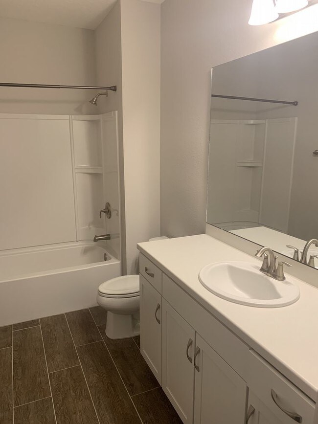 Foto del edificio - 283 Stone Creek Circle