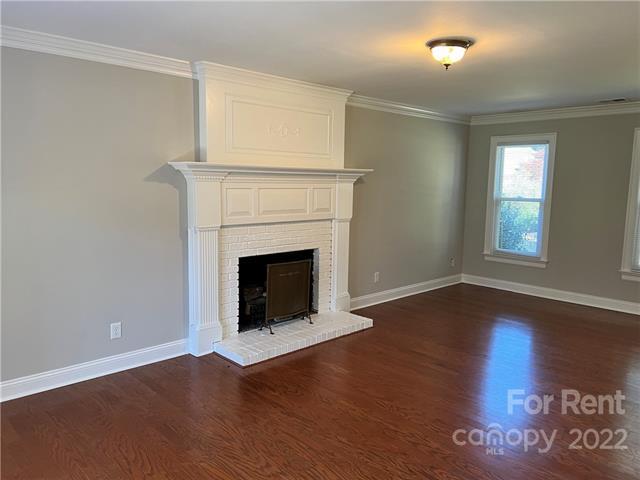 Building Photo - 2904 Jarrett Ct