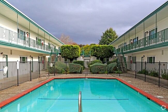 The Colonial House Apartments San Jose Ca Apartments Com