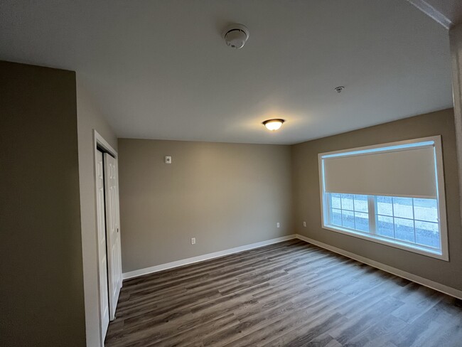 Master Bedroom - Swanzey West Apartments