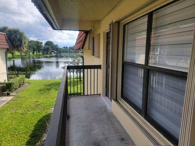 Foto del edificio - 10034 NW 6th St