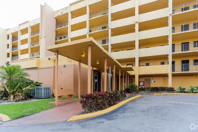 Foto del edificio - Region One - Palm Courts