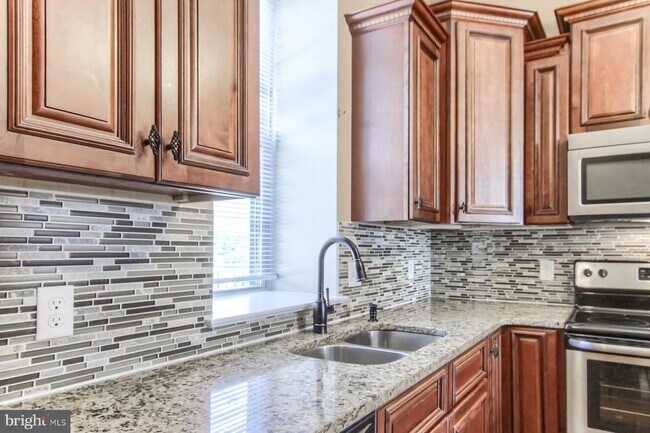 Foto del edificio - 21 Sprecher Rd