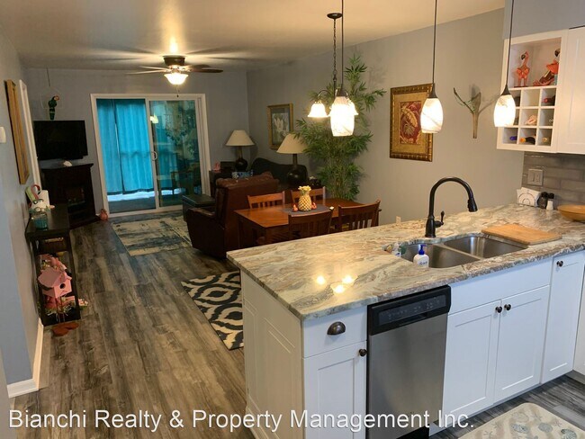 Building Photo - 2 br, 2 bath House - 13810 Mission Oaks