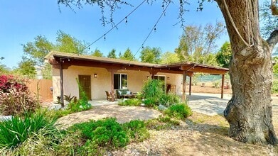 Building Photo - 3913 Palomar Dr