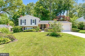 Building Photo - 12077 Willowood Dr