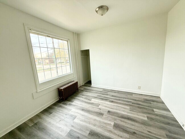 Foto del edificio - 2300 56th St