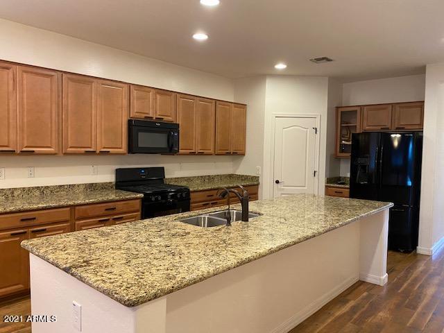Foto del edificio - 40846 W Rio Grande Dr
