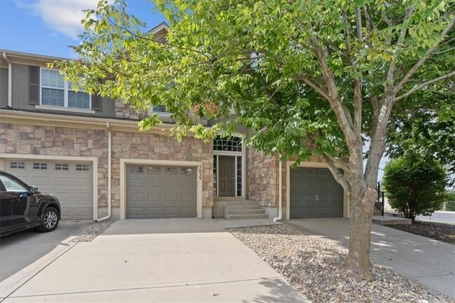 Building Photo - 7839 W 158th Ct