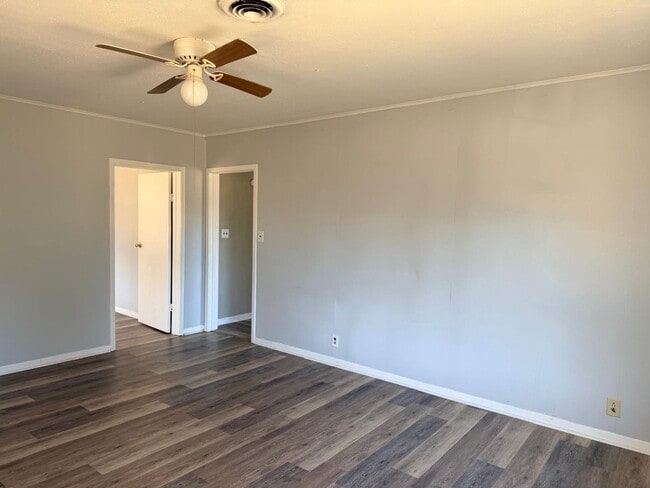 Building Photo - 3410 Canal Ave