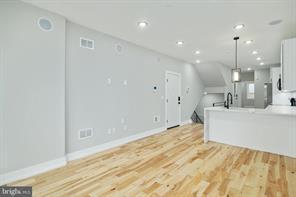 Foto del edificio - 411 W Hewson St