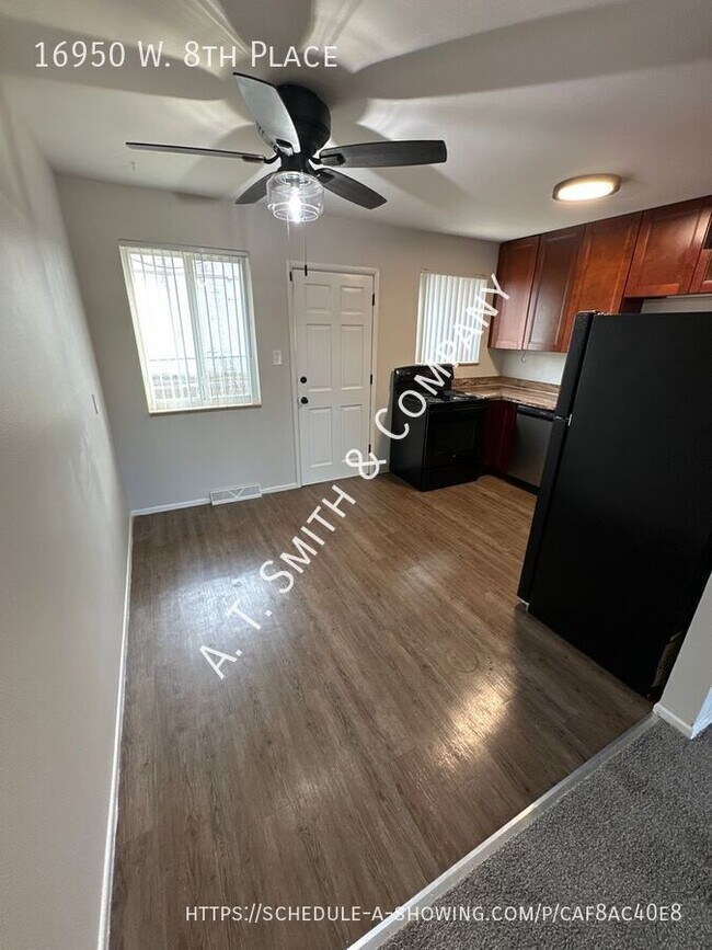 Foto del edificio - 16950 W 8th Pl