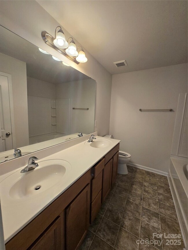 Building Photo - 7446 Sienna Heights Pl