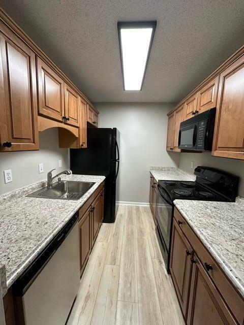 Building Photo - 3595 Sable Palm Ln, unit f