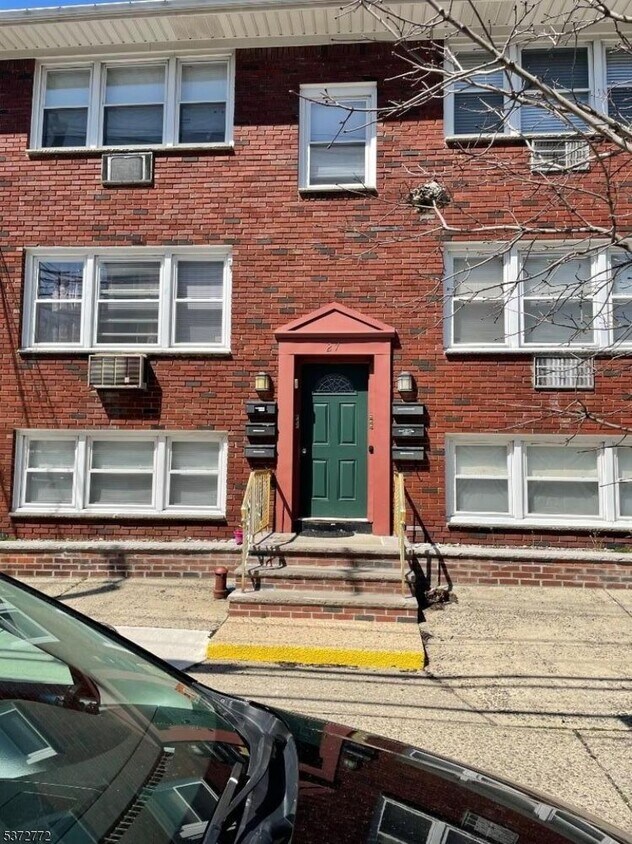 Foto principal - 27 Magnolia St