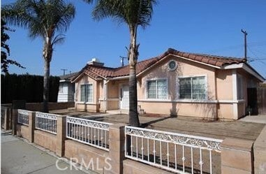 Building Photo - 15504 Studebaker Rd
