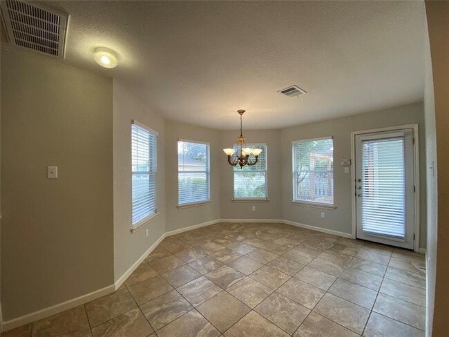 Building Photo - 1410 Colorado Bend Dr