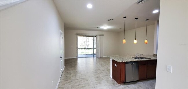 Building Photo - 13827 River Fish Ct